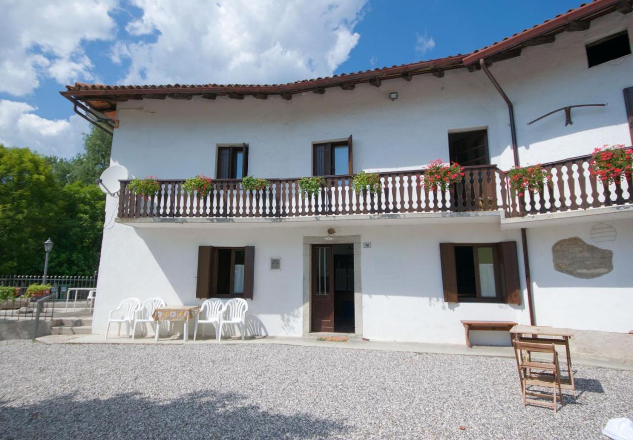 Fragole E Menta Hotel Attimis Екстериор снимка